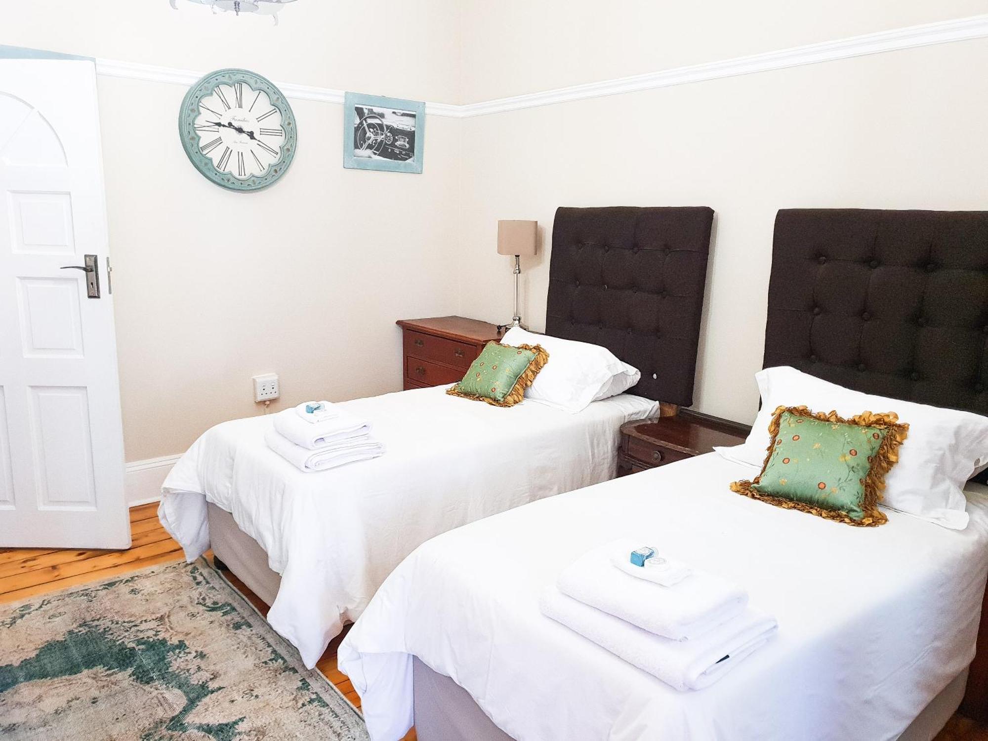 Bauhenia Guesthouse Potchefstroom Ngoại thất bức ảnh