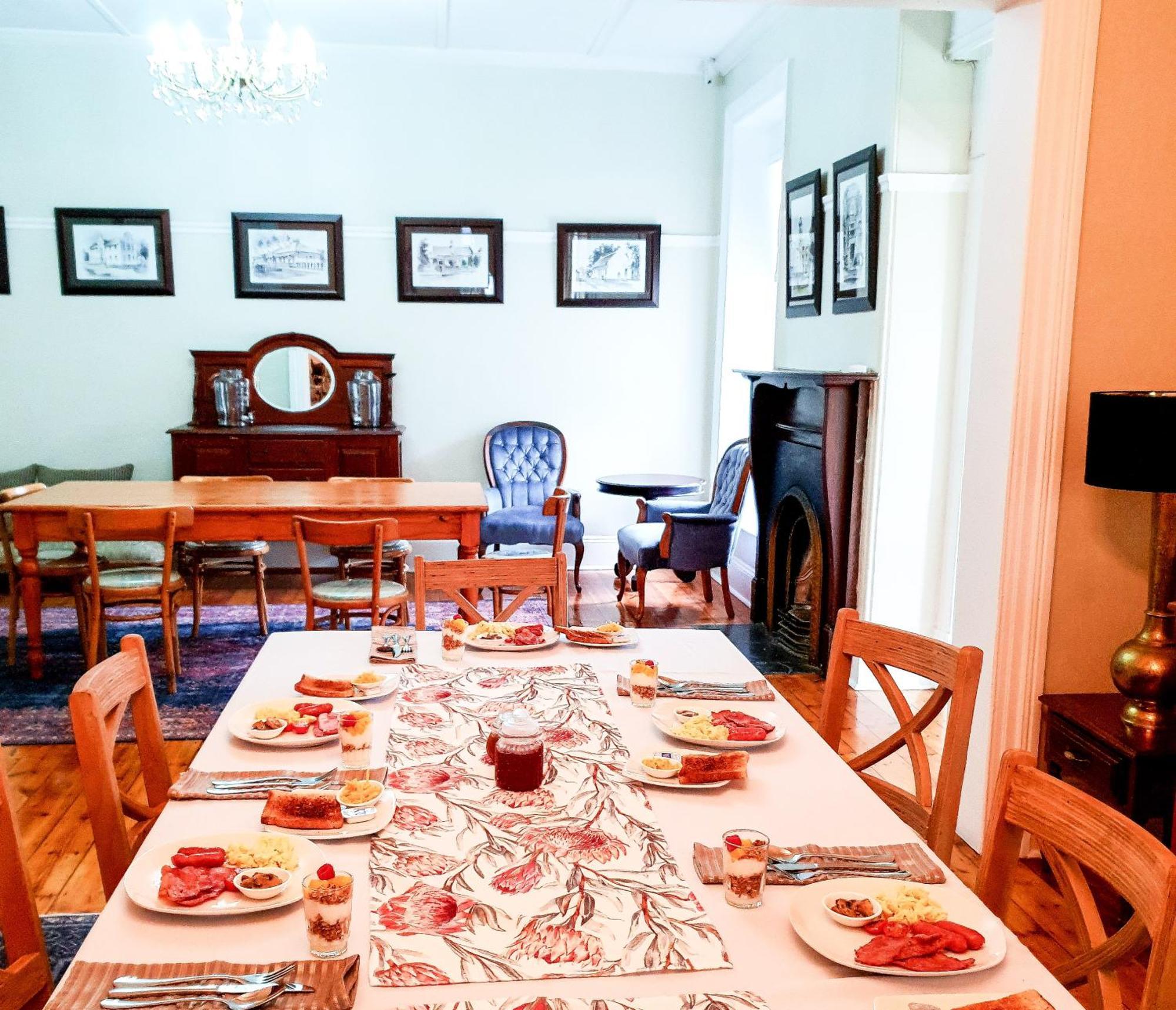 Bauhenia Guesthouse Potchefstroom Ngoại thất bức ảnh